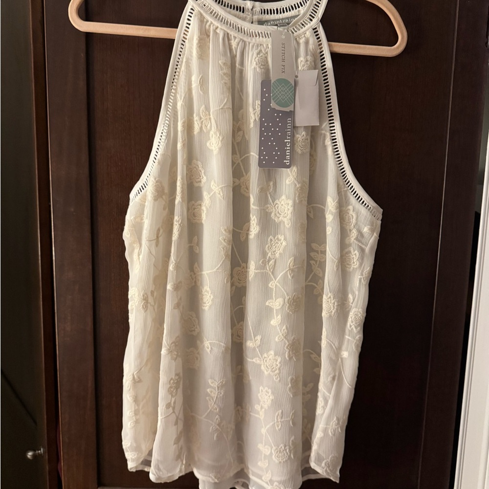 NWT Daniel Rainn Cream Floral Women's Top